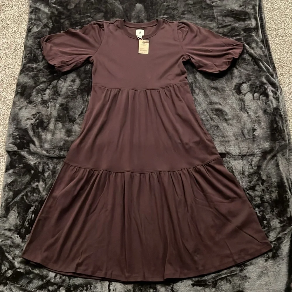 NWT Amazon Short Sleeve Tiered Midi Dress With Pockets - Picture 4 of 12